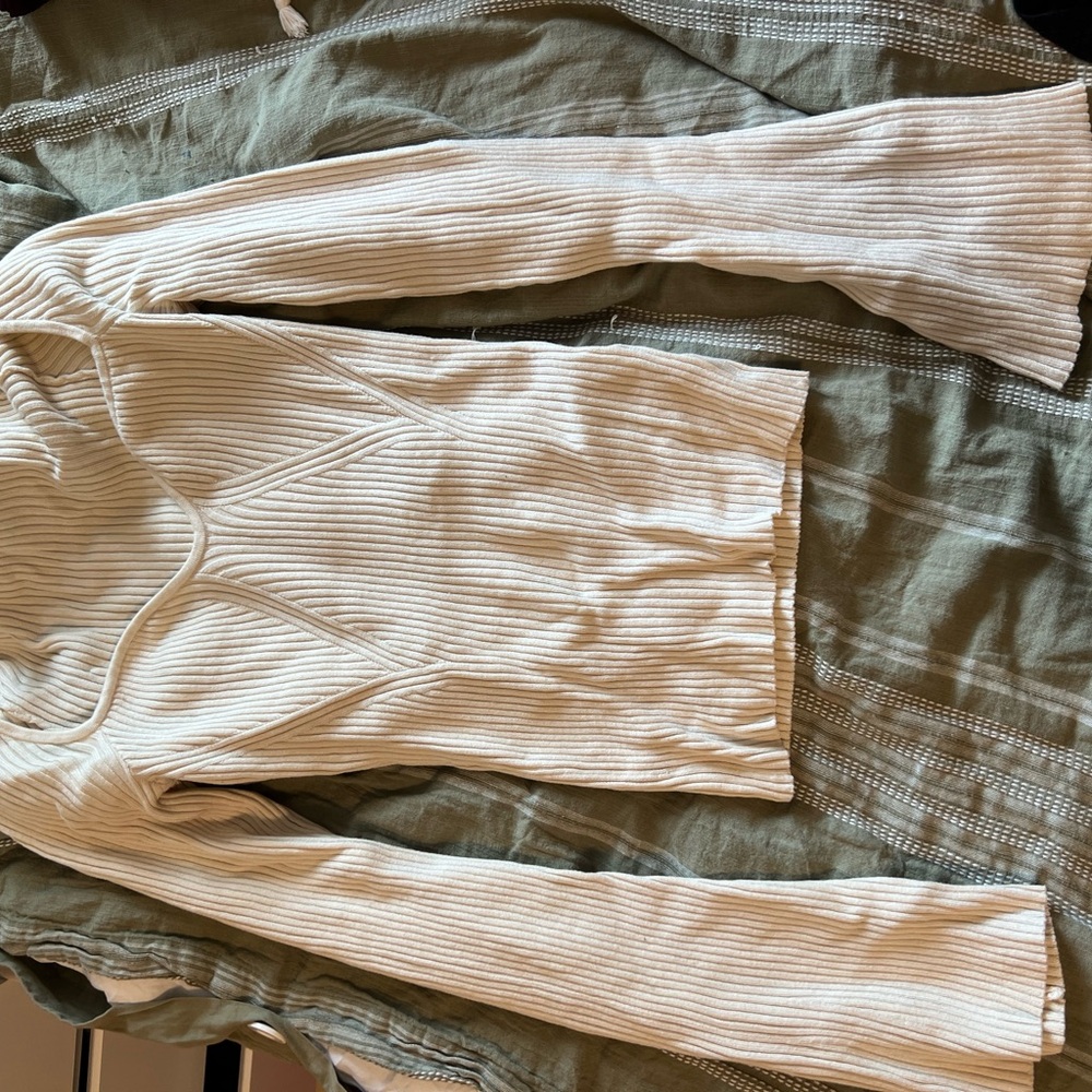 Cream Ribbed Long Sleeve Top (NEVER WORN)